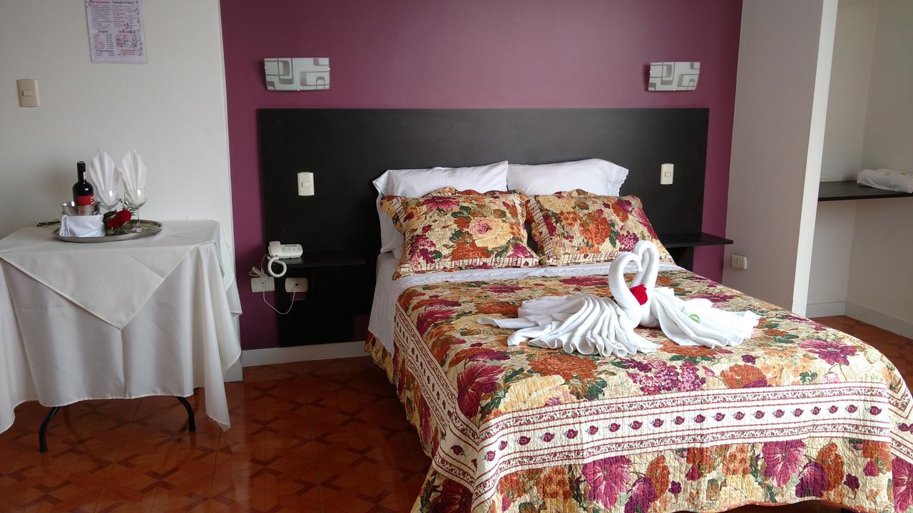 Casa Real Hotel Tacna Exteriér fotografie